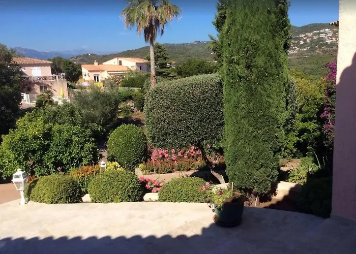 Villa Rivoli , View Sea 350 Meter